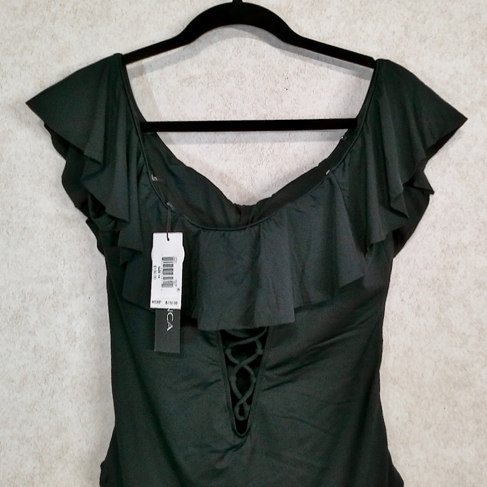 La Blanca 1 Pc Swim Suit Black Ruffled Collar Laced V Back, Bra,Lined Sz14 - Picture 5 of 7